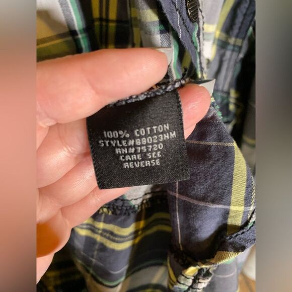 Buckle black plaid button down - Picture 3 of 7